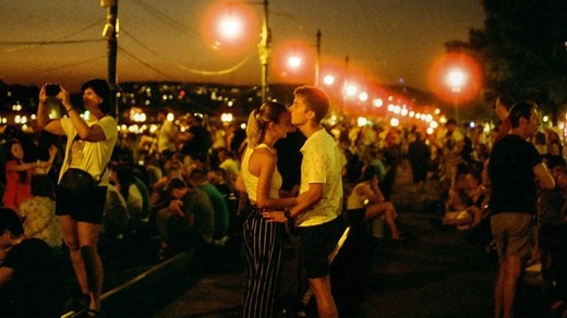 【PLAYLIST】emo 情绪漂流瓶 | 耳机里的未寄信：执念 失语 和解 | 怀旧 校园 独居 | 情绪共鸣向