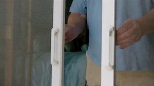 Phantom Screens Legacy Retractable Doors TV Spot, 'Open Your Doors'