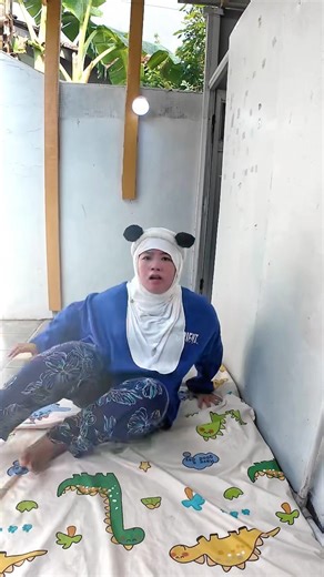 Can't sleep if the lights are off⁉️