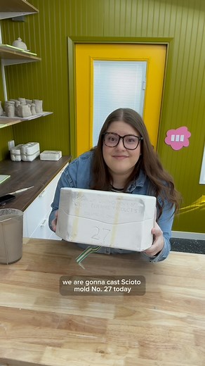 38K views · 8.3K reactions |  The wood texture is getting me excited. 浪 | Sunroom Ceramics | Facebook