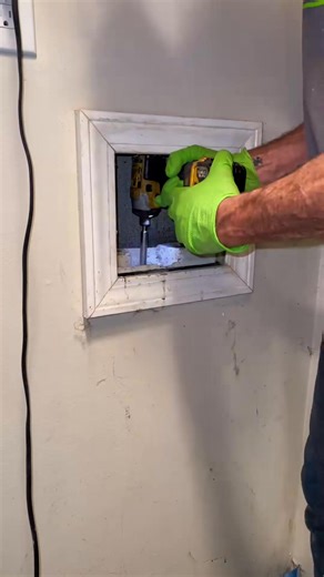 2K views | Washer box replacement _fix_001 #plumbersoftiktok #washingmachine #laundryroommakeover #fyp #serviceplumber #plumbingtok #plumbinglife #laundryroom #foryou #plumber #laundrytok #plumbingrepair #plumberlife #diy #plumbing #theconservativeplumber | Alvin Carver | Facebook