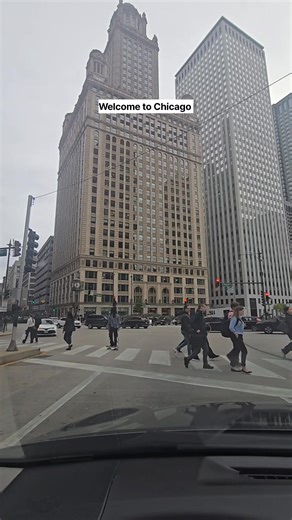 Downtown Chicago #chicagoland #chicago #downtownchicago #usareels #america #fblifestyle #october #tours | Chicago Reality