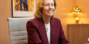 Australia's Woodside jumps to front of US LNG race with ‘single biggest investment’ | Fortune