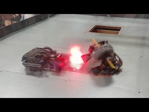 Reading Brick Show 2025 - Robot Miles vs Trevor