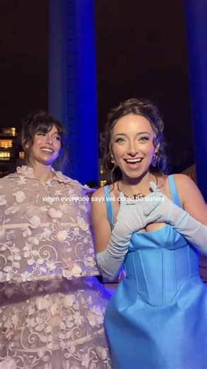 Brooklyn and Bailey | I think @tabithaswatosh is our long lost triplet🙌🏼 But for real jokes aside she literally got mistaken as Brooklyn when we were hanging out... | Instagram