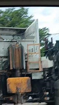 Labrie Automizer Sideloader Garbage Truck