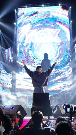 Miradore on Instagram: "This wasn’t just a night. It was a reminder of what concerts can be. Finale in Karachi | Dec 20th | Moin Khan Academy . . . . . #RoxConcert #mymiradore #MakeConcertsGreatAgain"