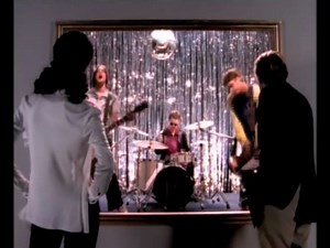 Ash - Girl From Mars (US version) (Official Video)