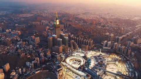 Heart of Islam: Drone Captures Mecca's Spiritual Majesty