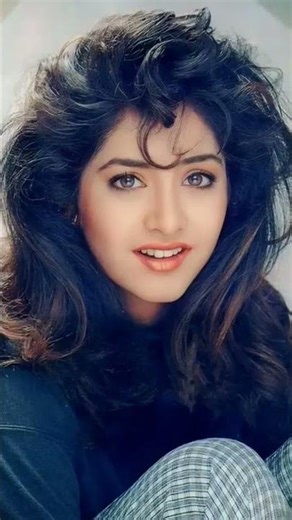 sadiyon pahle Divya Bharti superhit #bollywood #hindisong #hindi #bolleywoodsong #love ''''
