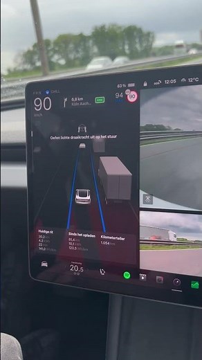 Tesla Autopilot is SLIMMER dan je denkt! 🤯