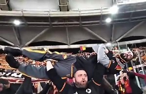 18K views · 93 reactions |  when your the only one that forgot his scarf  | Hooligans Video's | Facebook