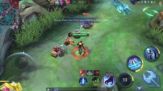 Multiplayer Online Battle Arena Gameplay Highlights