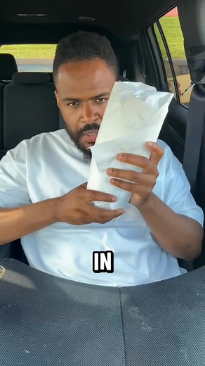 This Looked HORRIBLE🤮🤬 #ncfoodie #neworleans #foodreview #foodcritic ... [7511833797927767326] | Mr.ChimeTime