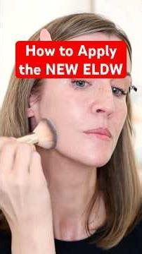 Are you applying the NEW Estee Lauder Double Wear wrong? 😳 #makeuptips #foundation #beautyhacks