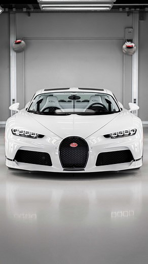 BUGATTI | 440 km/h of customized speed. The one-off CHIRON Super Sport “Le Diamant Blanc” joins the growing BUGATTI family of unique customer... | Instagram