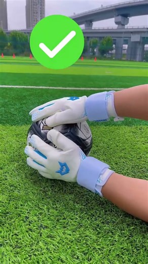 Defensive Tutorial 2 ⚽ #GoalkeeperGloves #Goalkeeper #Goalkeeper
