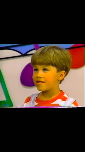 📼 VHS Oddities 📼 on Instagram: "PSALTY! Praising the Lord puts a ZIP in my BIP and a POP in my BOP! 😫 Praise the Lord for SPINACH 🌿🌿YUCK DON’T push it! 🤮 Some interesting exclamations from some clearly NOT brainwashed children….Psalty you haunt my nightmares…👻 Psalty’s Songs for L’il Praisers Vol. II (1994) #vhs #cursed #feverdream"