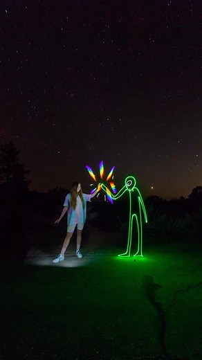2.3M views · 19K reactions | Alien Adventures  #lightpainting #stopmotion #art #alien #neon | Dariustwin | Facebook