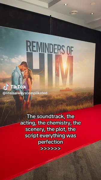 Did we like the book better or the movie???? #remindersofhim #remindersofhimcolleenhoover #colleenhoover #tyriqwithers #maikamonroe @Reminders of Him Movie @Universal Pics ANZ