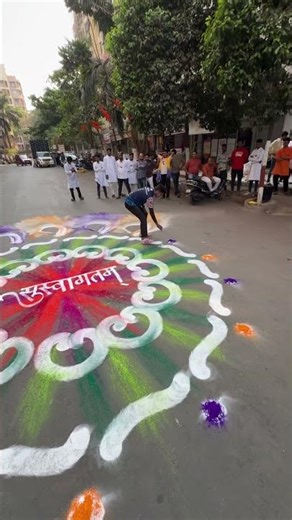 Taking my art to the streets! ⚡️#rangoli #StreetArt #TraditionalArt #MumbaiArtist #art #indianart