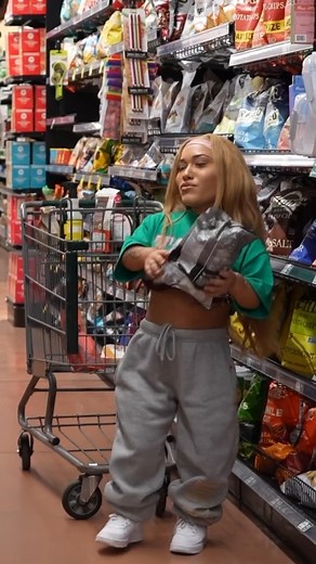 I am on the phone prank😂 I only ask if it clapped 😂 #fyp #foryou #funny #pranks #viral | ImReddttv Redd