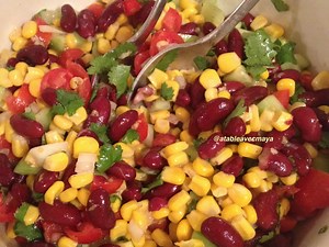 Salade de maïs et haricots rouges à la mexicaine