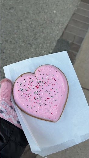 i would definitely recommend going to The Gingerbread Factory on your trip to Leavenworth, WA🤎🍪