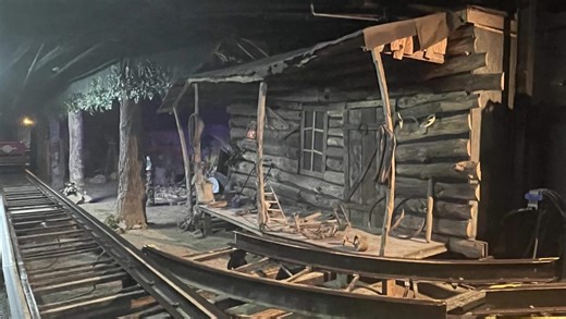 Top 10 Rides in the Park Ranked. 💬 👇 #rides #themeparks #dollywood | TheSmokies.com