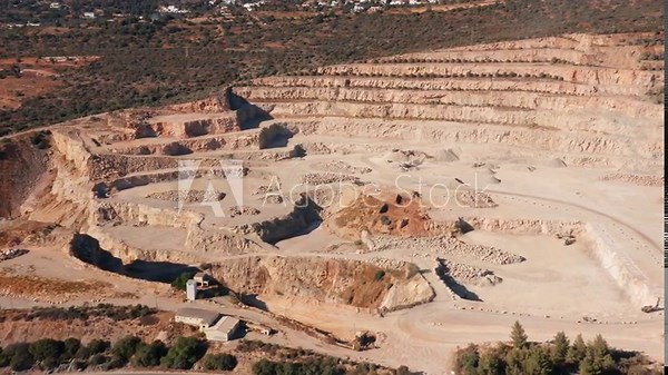 aerial bench levels close-up reveal spoil piles, terraced cut lines, sampling points and access ramps, detailed geology perspective with exposed strata and working pits under clear light