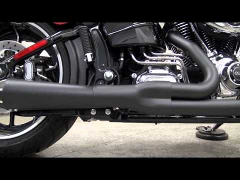 Softail Breakout With Road Rage 2 into 1 Exhaust
