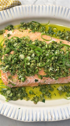 30-Minute Green Goddess Steamed Salmon Recipe