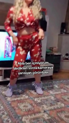 40 yaşına giren kızların , kız neşesi...