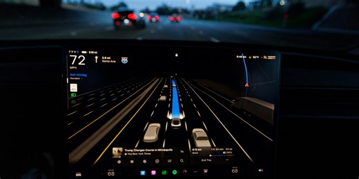 Tesla Faces Expanded U.S. Probe Over Self-Driving Performance in Poor Weather