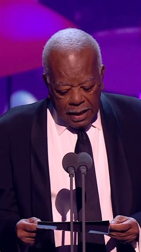 Call The Midwife, they’ve won an NTA! 📞 Huge congrats to the team on their win #NTAs | National Television Awards