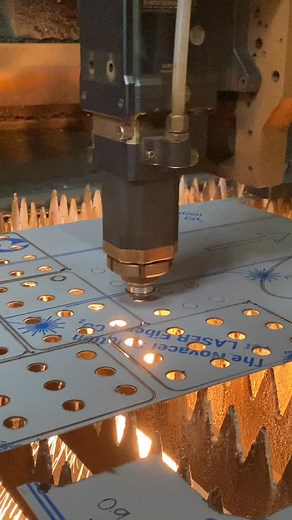 奈/Gently separating parts /朗 #metalwork #lasercut #manufacturing #explorerpage #sunshinecoast | Metalmorphic Laser | Facebook