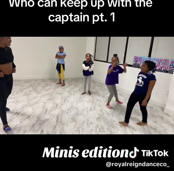 🗣️CHALLENGE!!! Who can keep up with the captain pt. 1 😅 💙💜 Our minis aren’t scared of NOBODY 🎙️ #majorette #minis #majoretteteam #fyp #keepupwiththecaptain #dancechallenge #buckordie #royalreign #danceteam