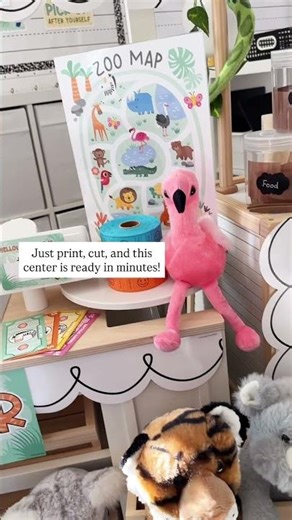 At The Zoo Dramatic Play Set 🦒