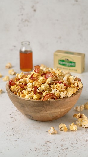 This simple-to-make Maple Bacon Butter Popcorn is the perfect addition to a snuggle-filled night on the sofa with a good film. 杻 #KerrgoldUK | Kerrygold UK | Facebook