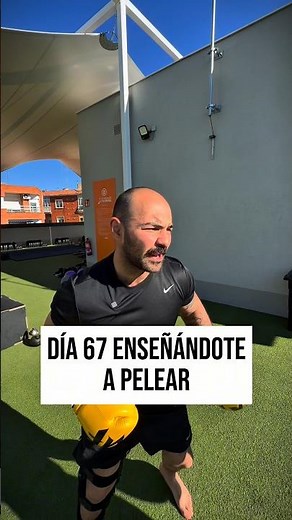 Day 67 teaching you how to fight. Learn to throw a proper knee strike in #k1 #muaythai #mma #kick...