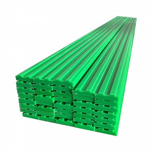 [Hot Item] UHMWPE Sliding Conveyor Guide Rail Plastic Roller Chain Guide Rail