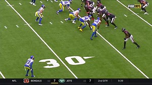 HIGHLIGHT | Nico Collins hauls it in for 26-yard gain