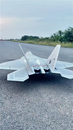 🔥 Ultimate RC Jet Twin 80mm EDF Power & Vertical Climbs! ✈️ #shorts