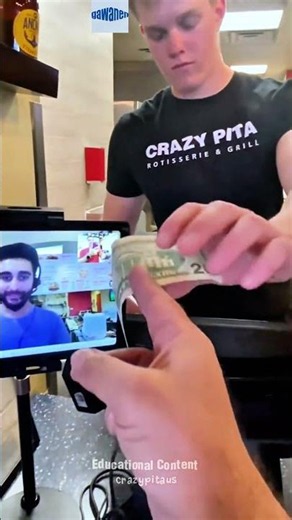 The New York Cashier Who Lives 8,000 Miles Away 🗽🖥