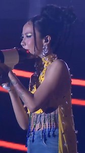 198K views · 9.3K reactions | Suboi rap qua loa nhưng không hề qua loa... “Lava” tại MTV School Fest | Đài Phát Thanh. | Facebook