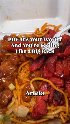 Foodie• Social Media Marketing on Instagram: "POV: It’s Your Day Off And You’re Feeling Like a Big Back in Arleta, CA . 📍9073 Woodman Ave. Los Angeles 🎥 Flaming Wok (no Ig) 📲(818) 800-1668 #SanfernandoValleyEats #ChineseFood #Arleta"