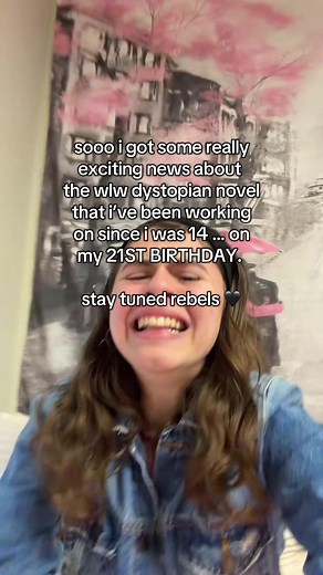 #wlw #lesbian #dystopian #yadystopian #sapphic