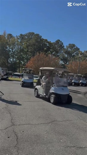⛳️ And they’re off! The Gatewood Gator Golf Cup is officially underway! It’s a beautiful day out at Harbor Club — perfect weather, great company, and lots of Gator spirit. 💚💛 Let’s tee it up for a great cause! #WeAreGatewood | Gatewood Schools