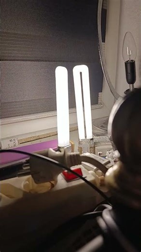 dual 9W pl G23 CFLs #fluorescentbulb #fluorescentlighting