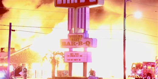 Maurice’s Piggie Park BBQ goes up in flames as crews work to battle 3-alarm fire